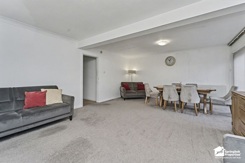 Property photo 2 of 16 Image 1