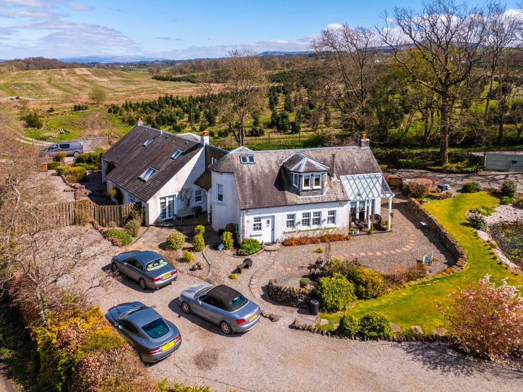 Property photo 1 of 68