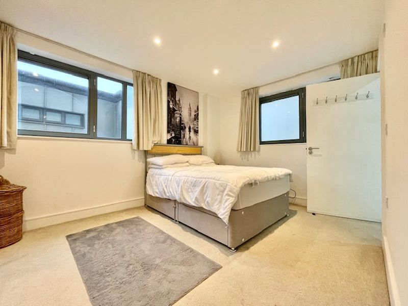 Property photo 3 of 7 Photo 3