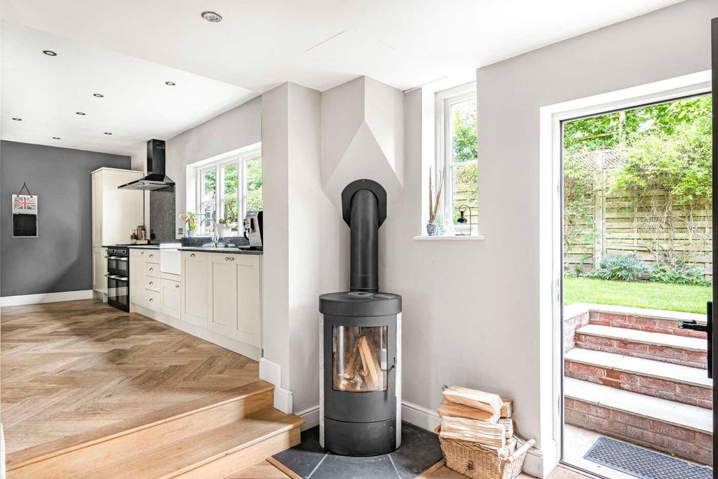 Additional image 9 of 5 bed detached house for saleHavering Lane, Milton Lilbourne, Pewsey, Wiltshire SN9