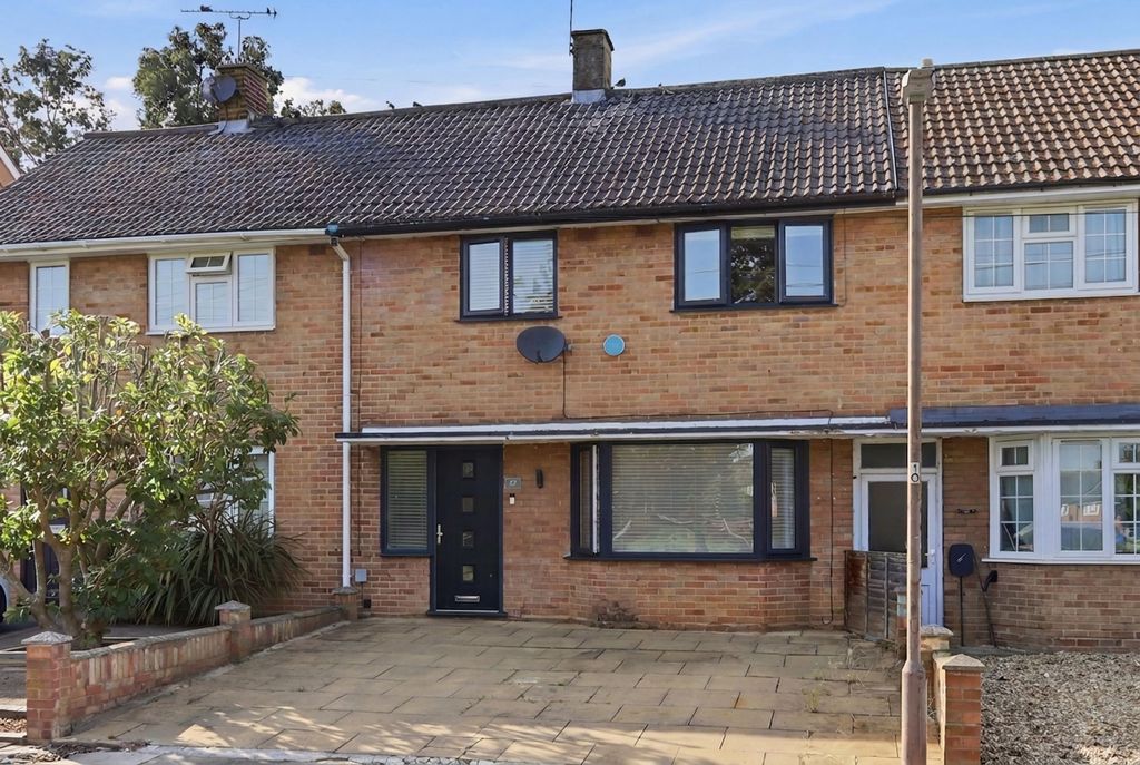 Property photo 1 of 25