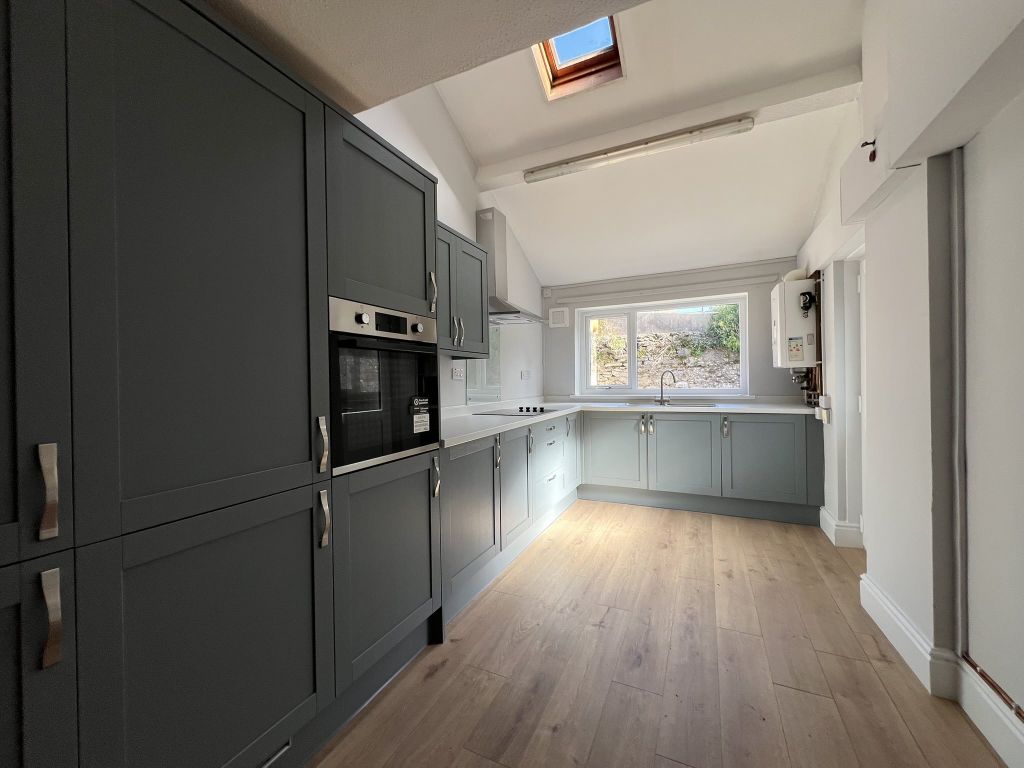 Property photo 3 of 13 Img_5545