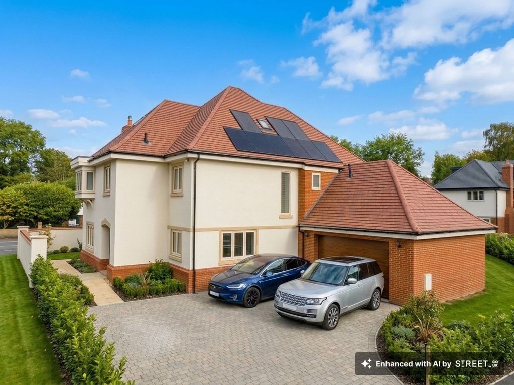 Property photo 1 of 19
