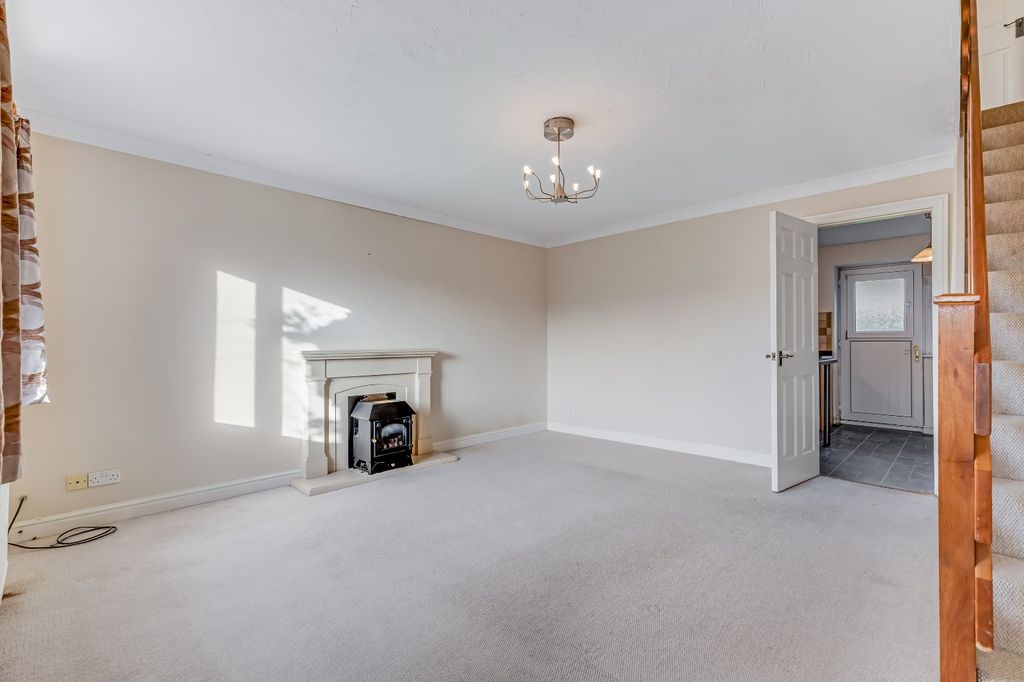 Property photo 3 of 21 Picture No. 01