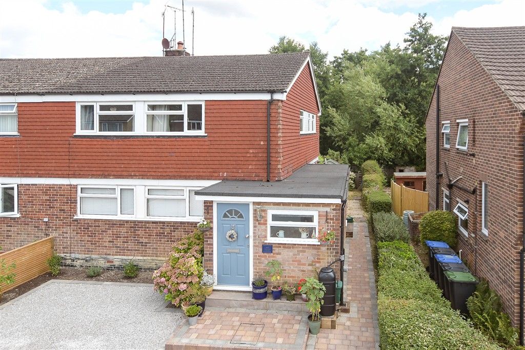 Property photo 1 of 14 External (Brochure)