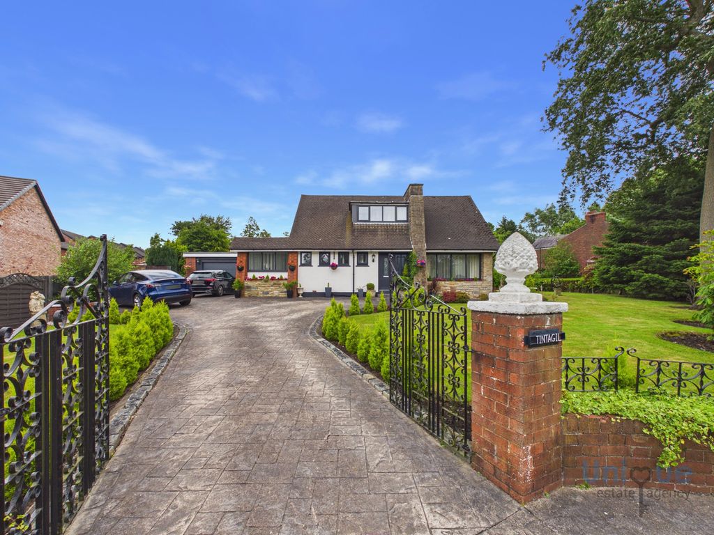 Property photo 1 of 32