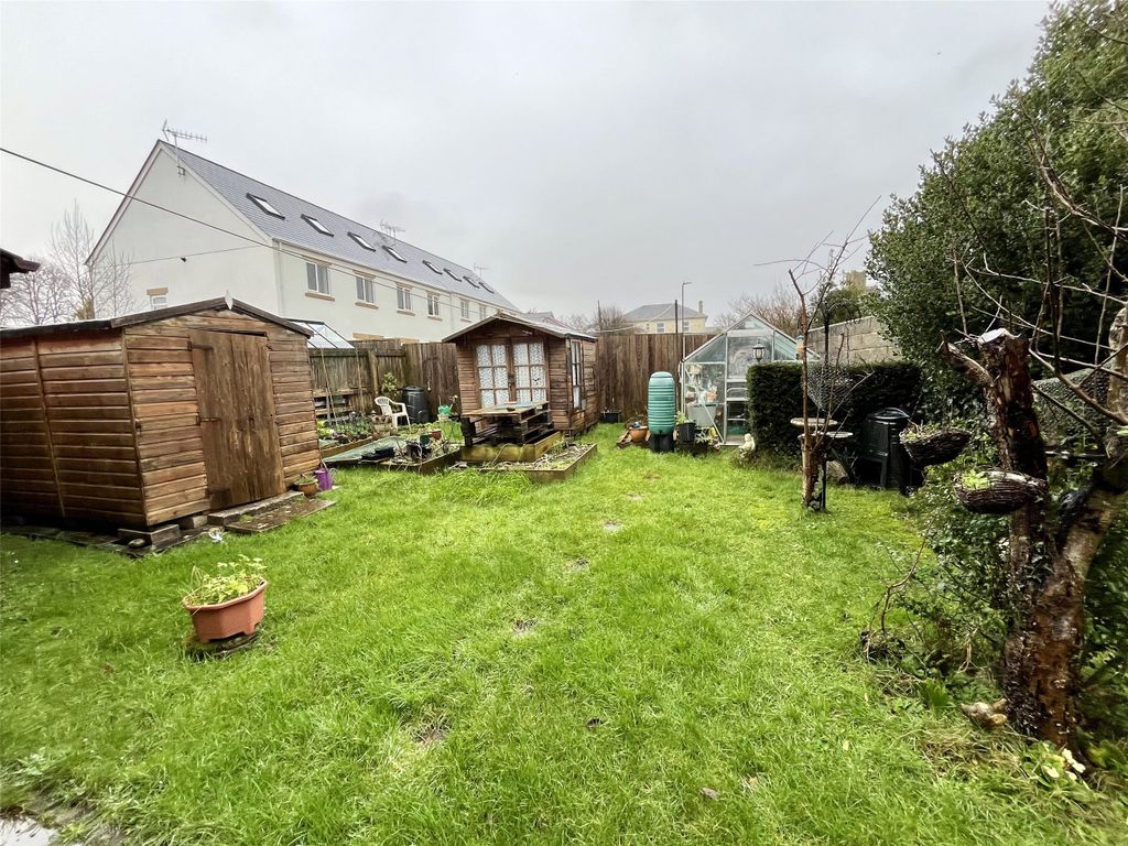 Property photo 2 of 11 Picture No. 10