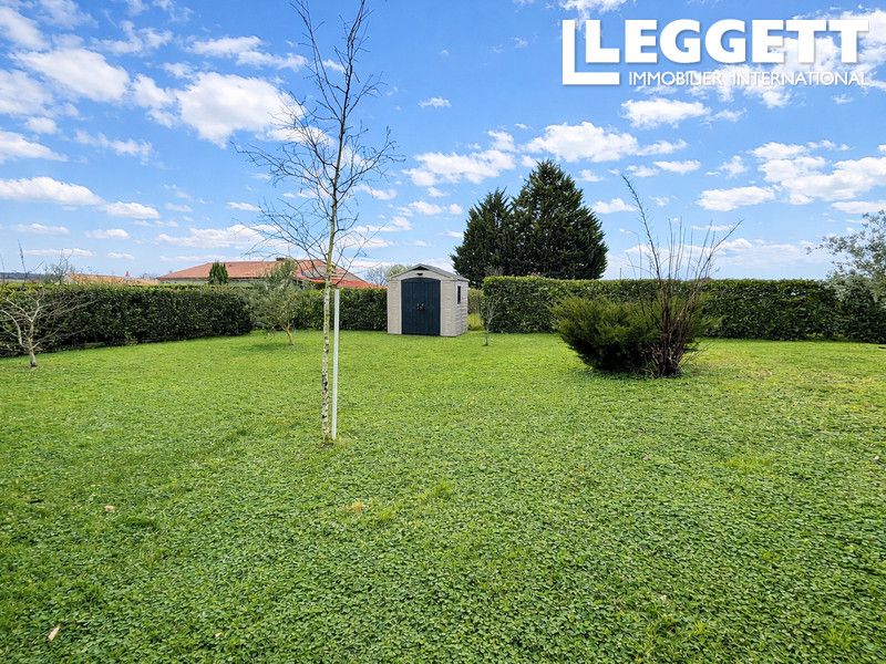 Property photo 3 of 10