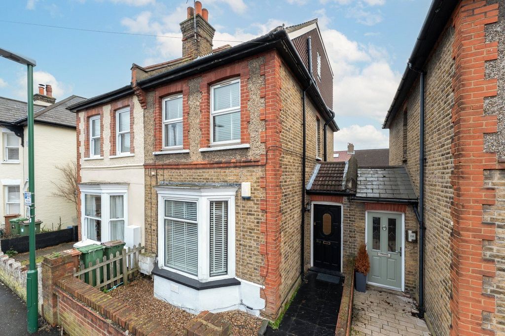 Property photo 2 of 18 Picture No. 13