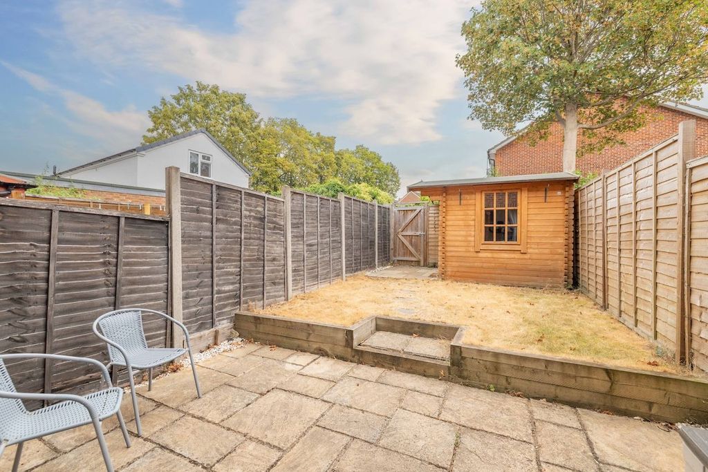 Property photo 2 of 10