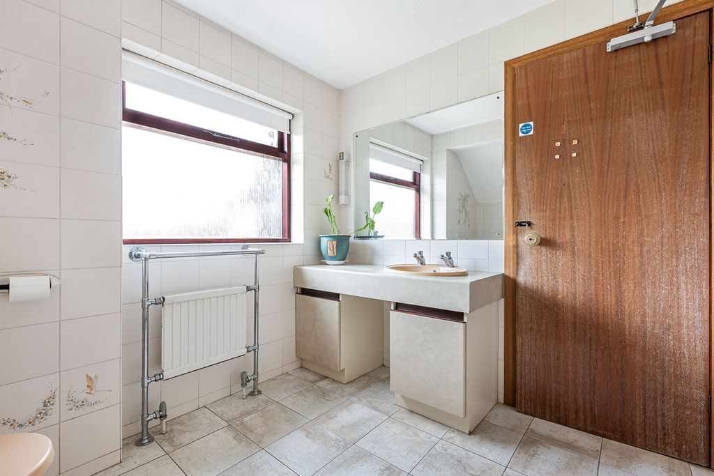 Additional image 34 of 5 bed detached house for saleEynsham Road, Botley OX2