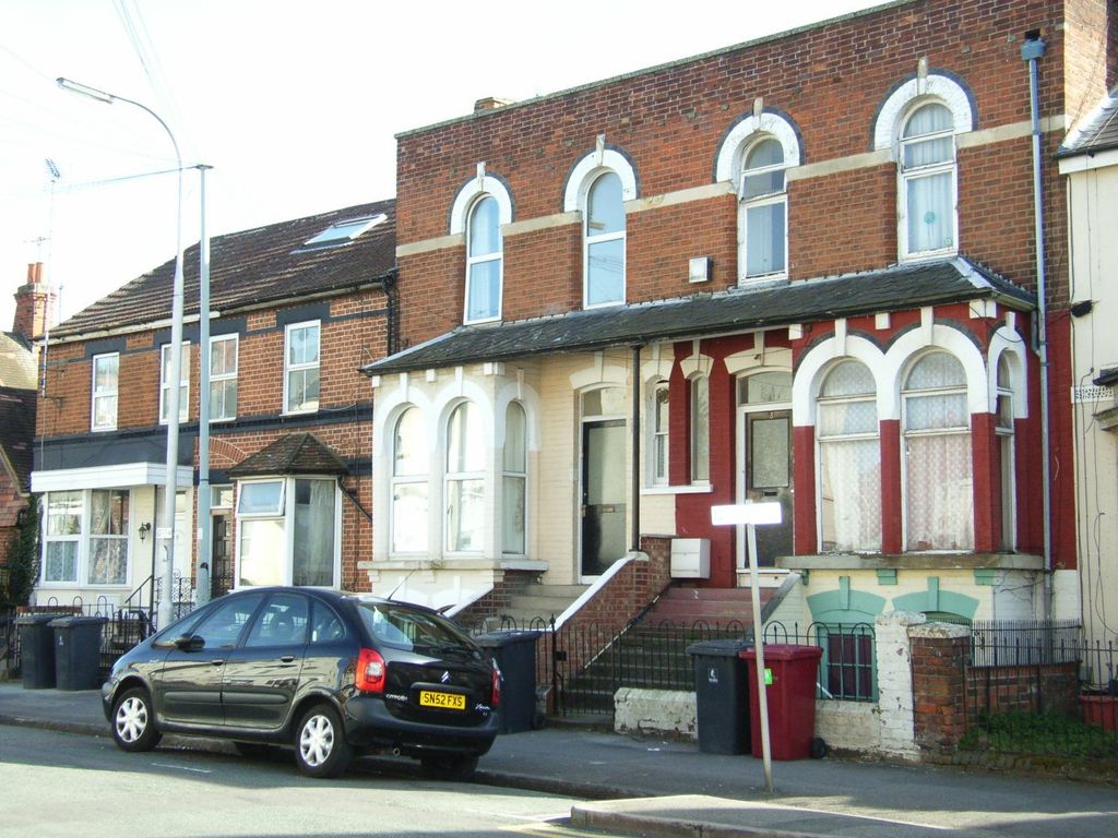 Property photo 1 of 7 4805070