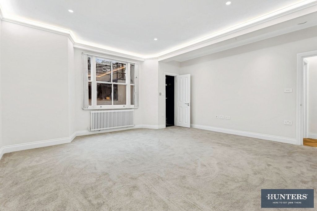 Property photo 3 of 17 Pbox-Img.Jpg