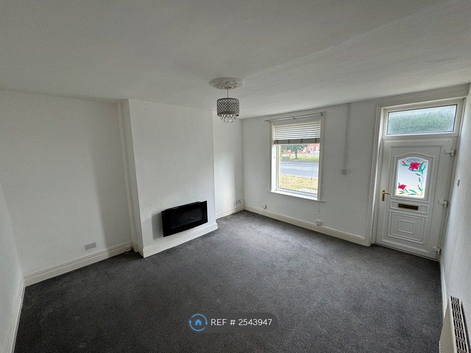 Property photo 2 of 16