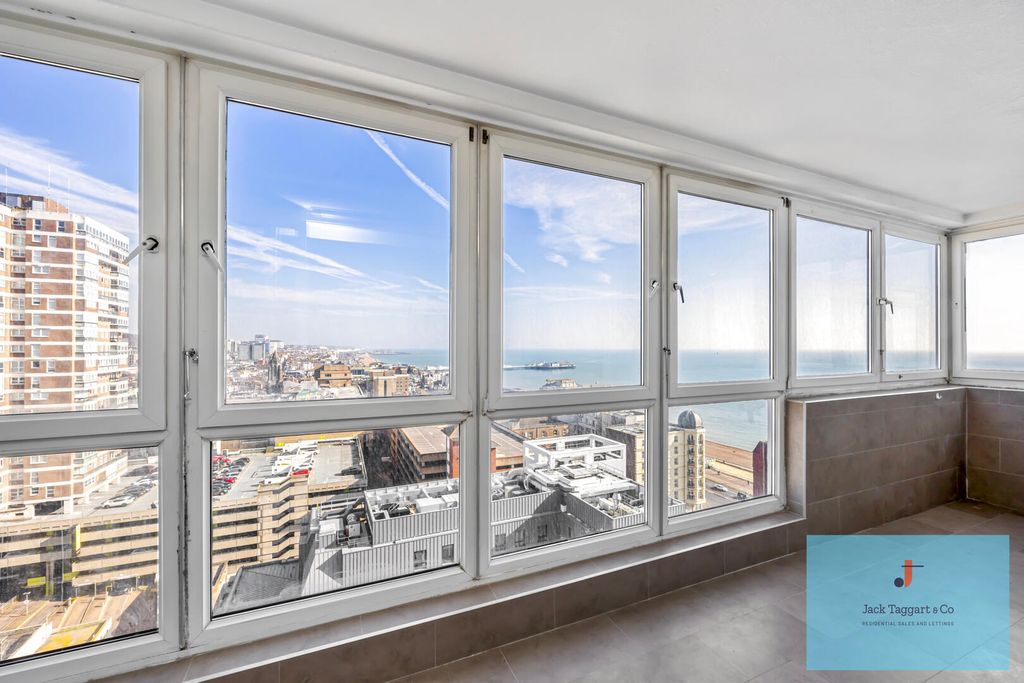 Property photo 2 of 21 Exterior