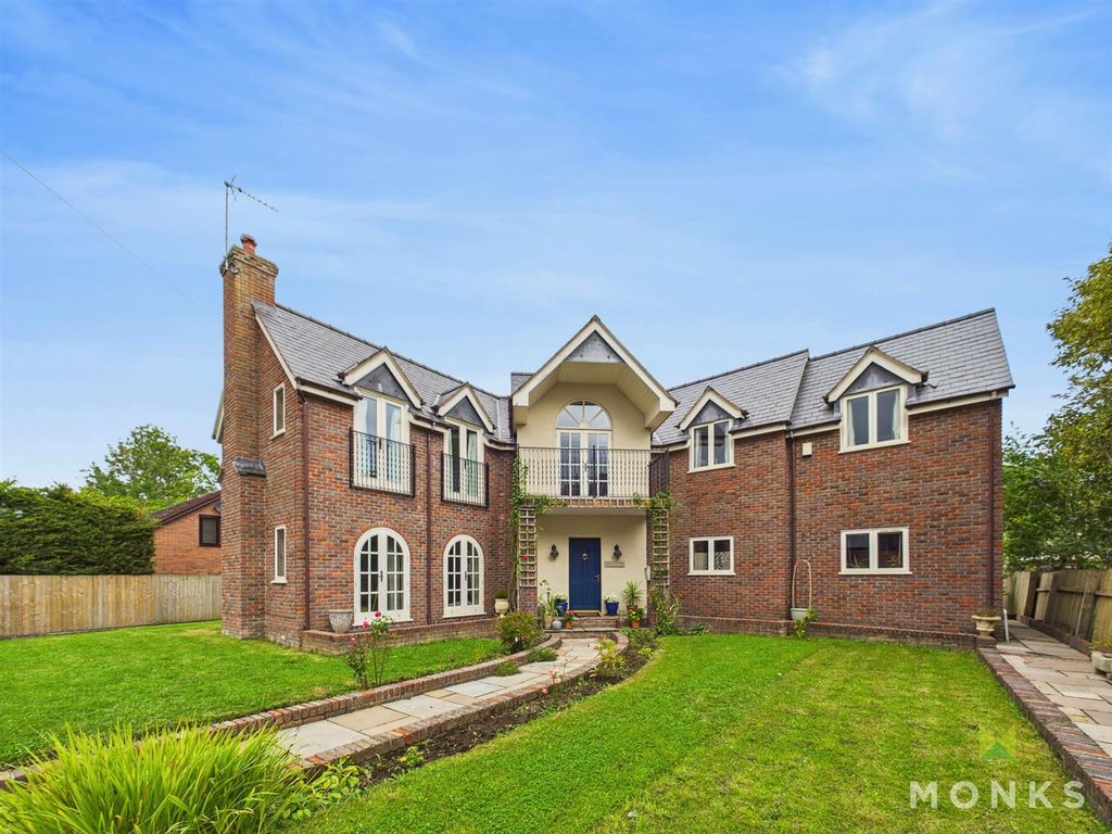 Property photo 1 of 34 Cam01420G0-Pr0768-Still049.Jpg