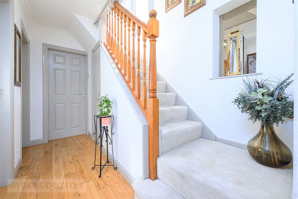 Property photo 3 of 24 Picture No. 10