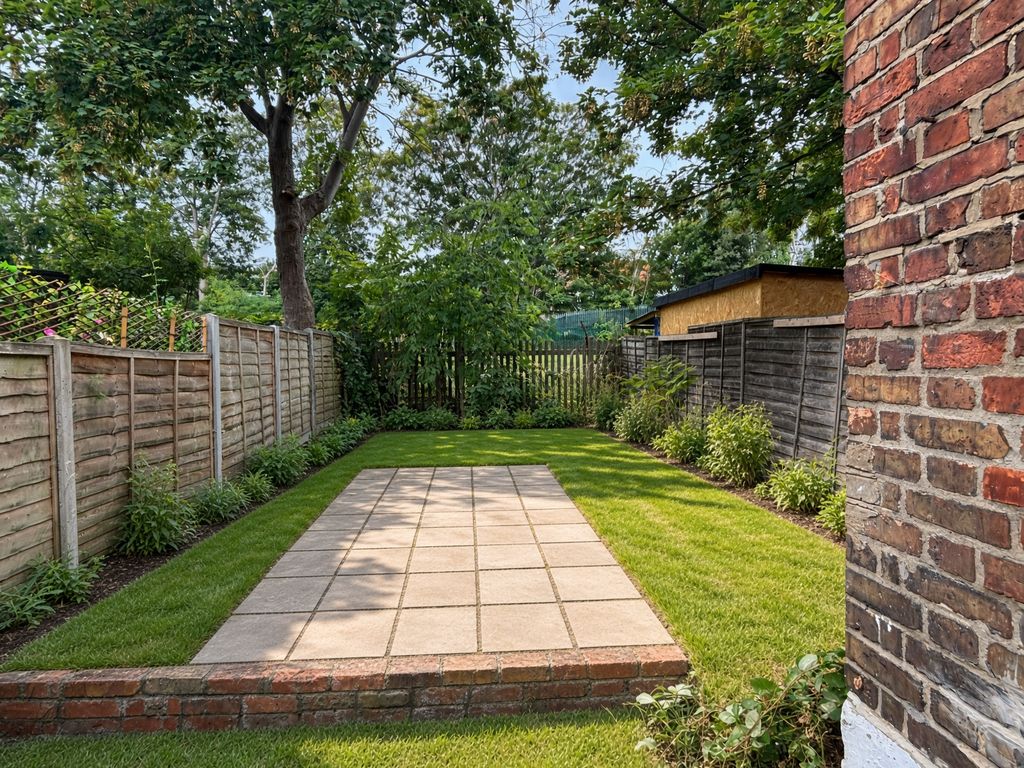 Property photo 2 of 17 Photo 16