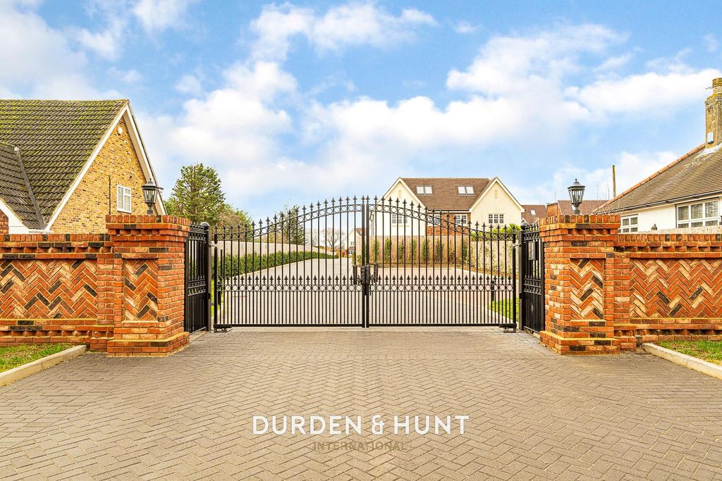 Property photo 2 of 38 Stapleford-57.1.Jpg