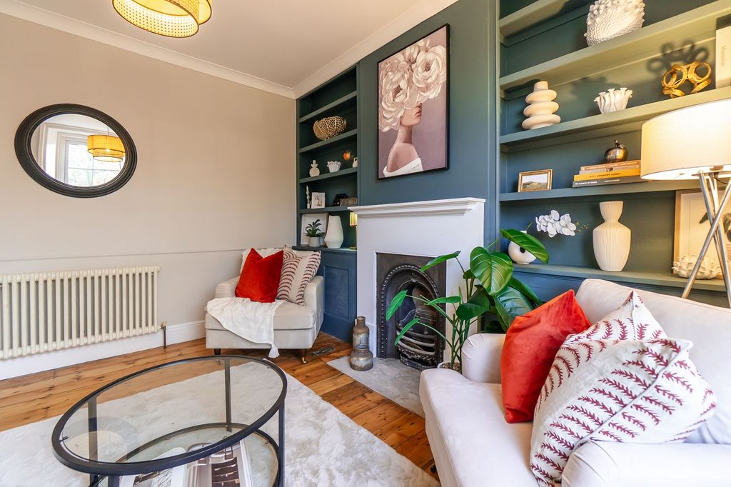 Property photo 3 of 26