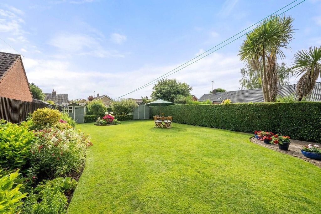 Property photo 2 of 17 Photo 2