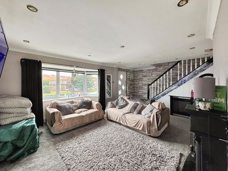 Property photo 3 of 16 Photo 13