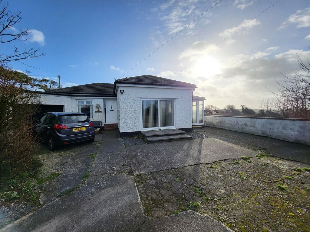 Property photo 2 of 17 Picture No. 23