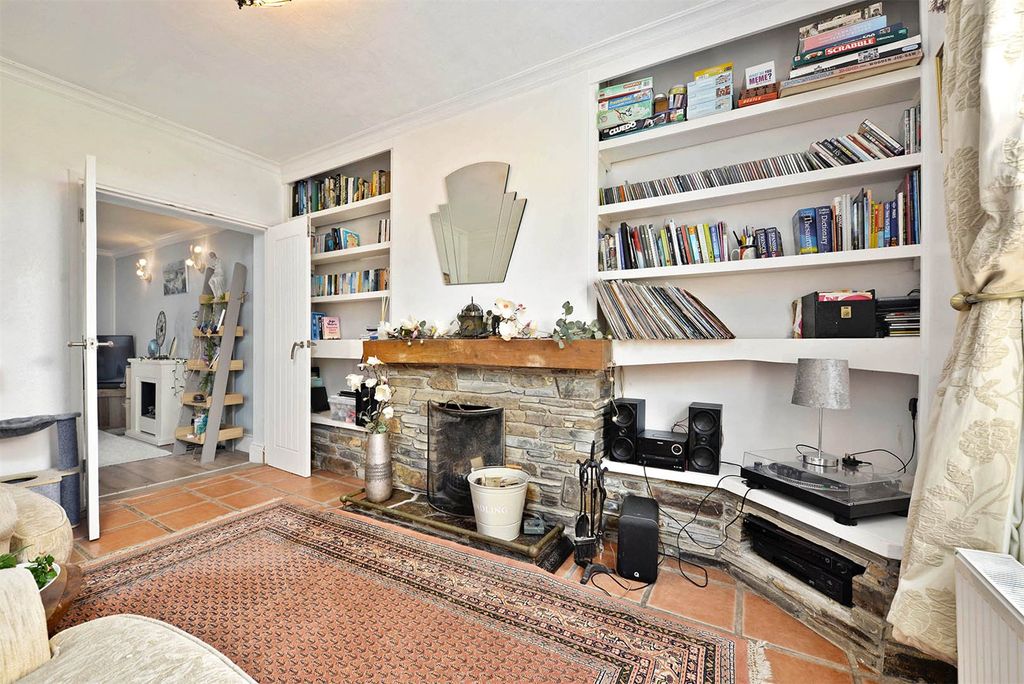 Property photo 3 of 18 Picture No. 21