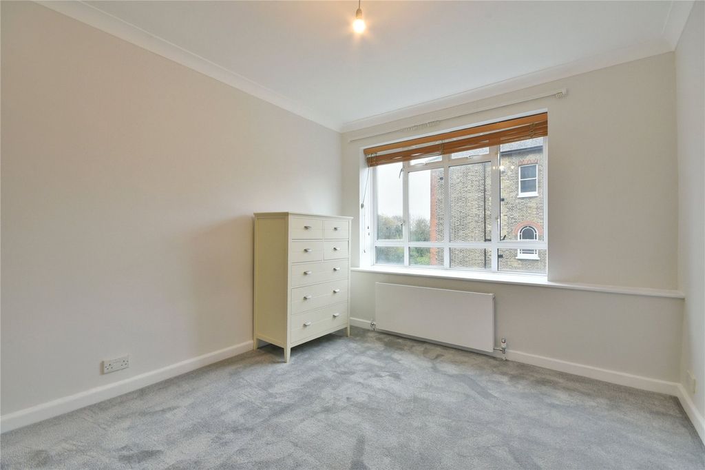 Property photo 2 of 14 Picture No. 38