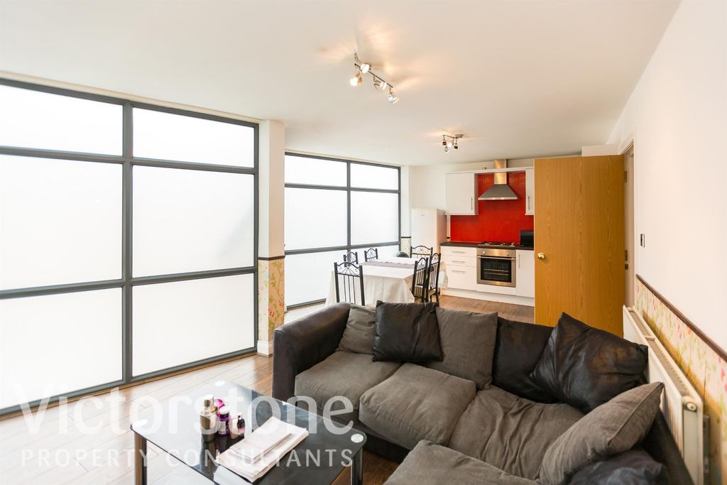 Property photo 3 of 8 1340264