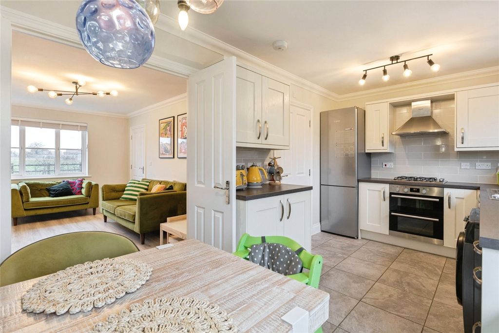 Property photo 2 of 20 Picture No. 19