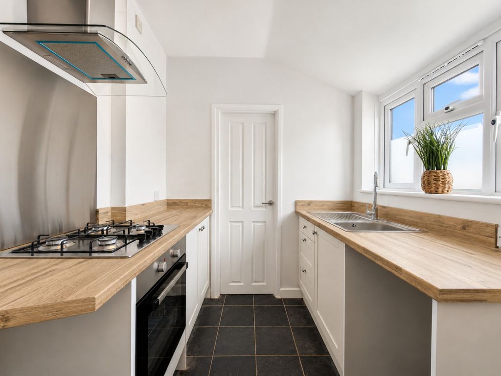 Property photo 3 of 11 5300624