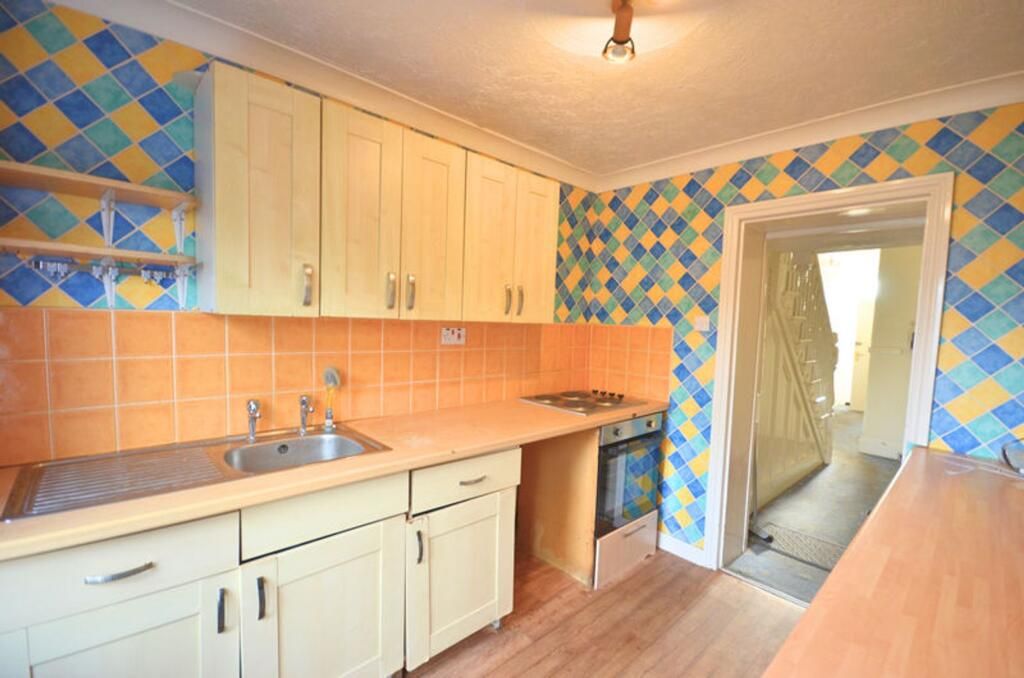 Property photo 2 of 11