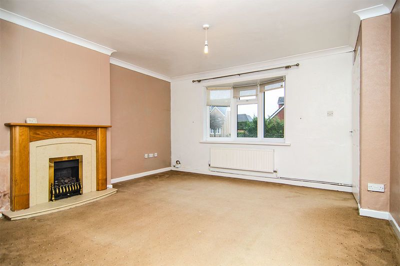 Property photo 3 of 13 Photo 4