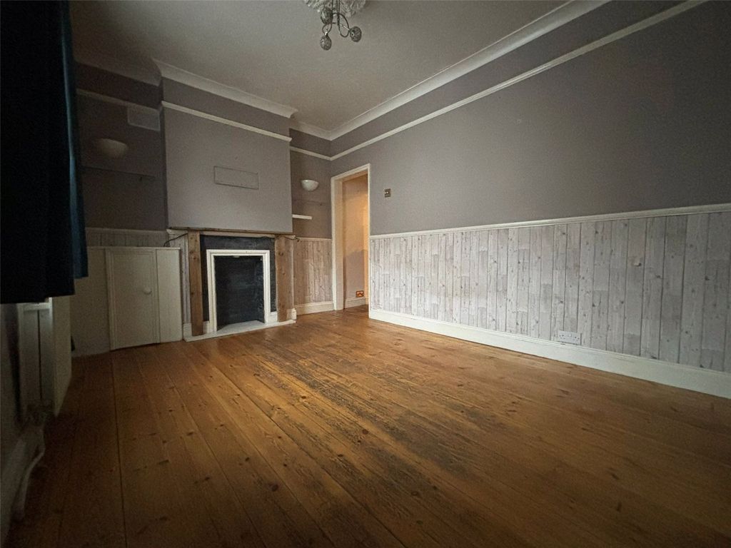 Property photo 3 of 13 Picture No. 06