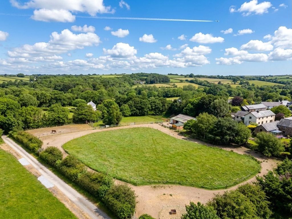 Property photo 3 of 24 Drone