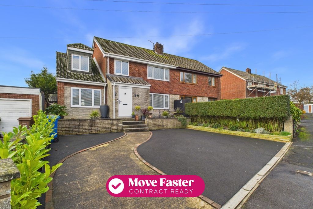 Property photo 1 of 36 4703331