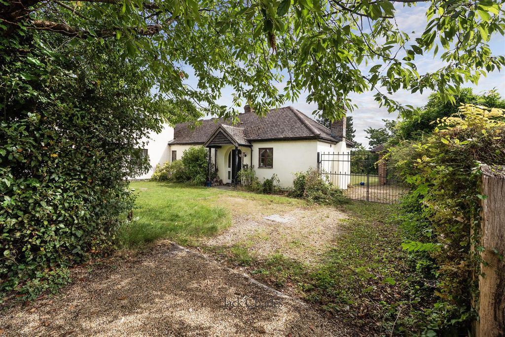 Property photo 1 of 15 The Old Stables, Knotley Hall, Tn11 8Jh 001.Jpg