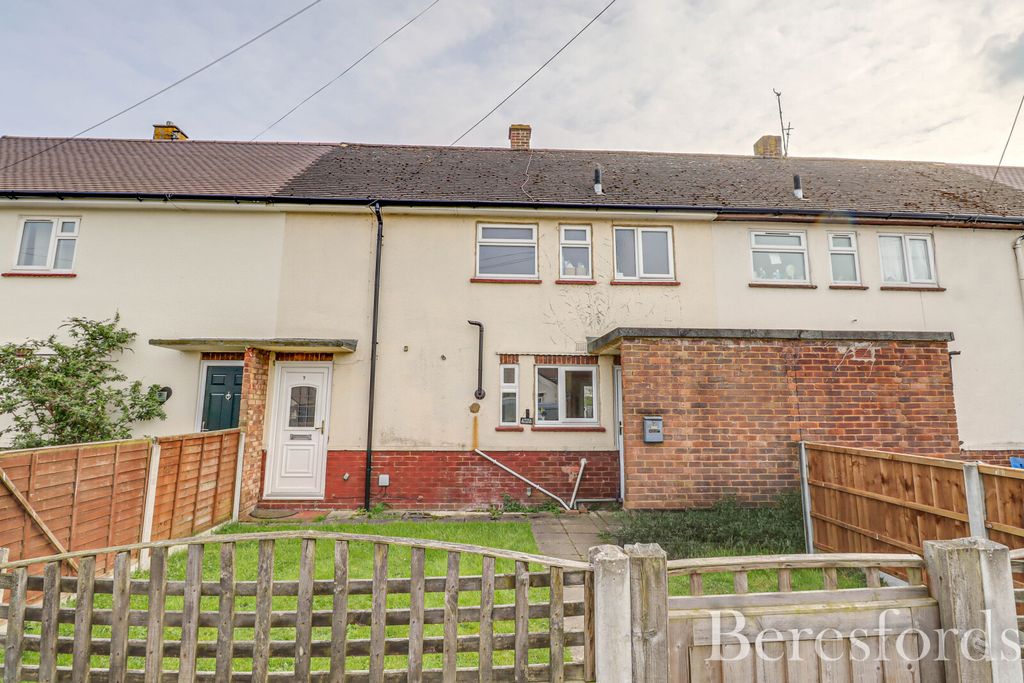 Property photo 1 of 15 Front