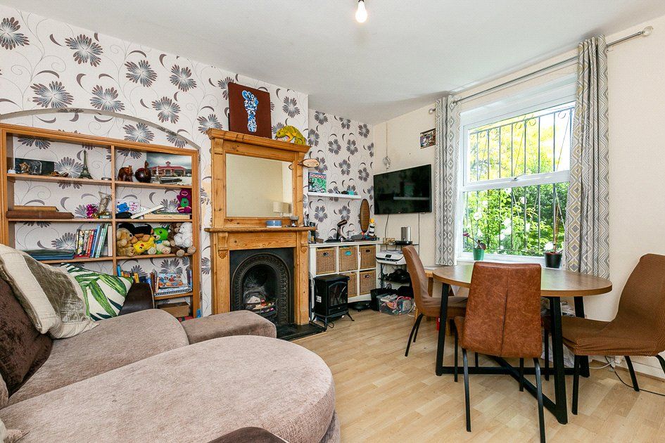 Property photo 2 of 11 Picture No. 01