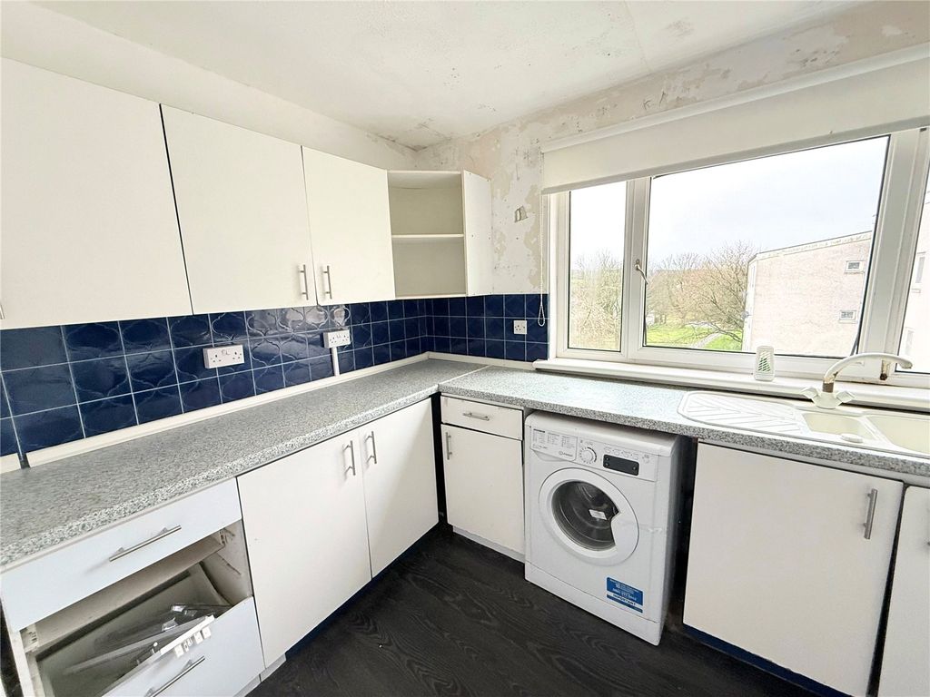 Property photo 3 of 8 Picture No. 01