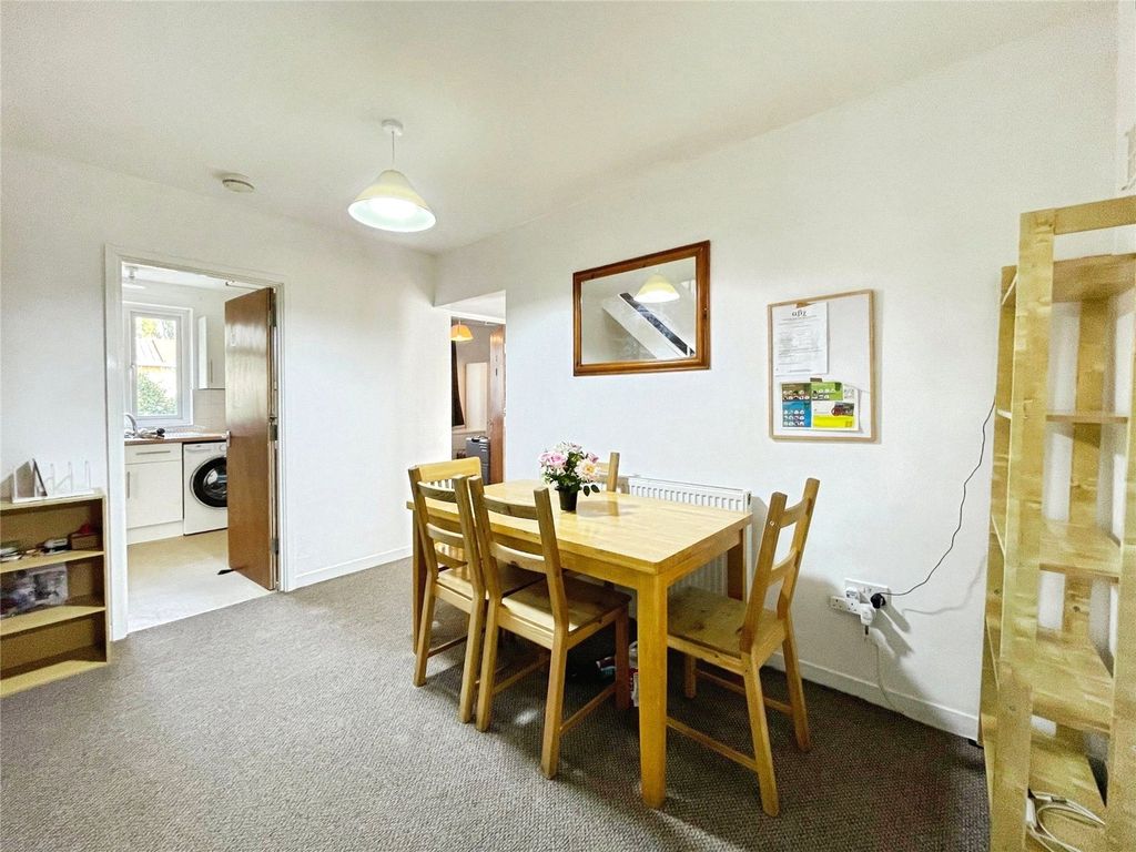 Property photo 3 of 14 3