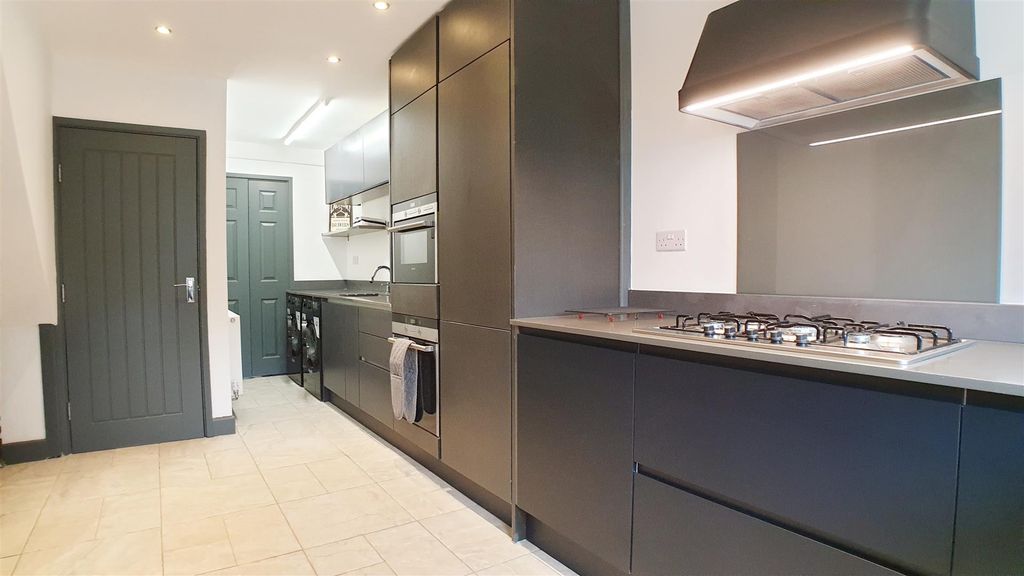 Property photo 3 of 20 20200304_141852.Jpg