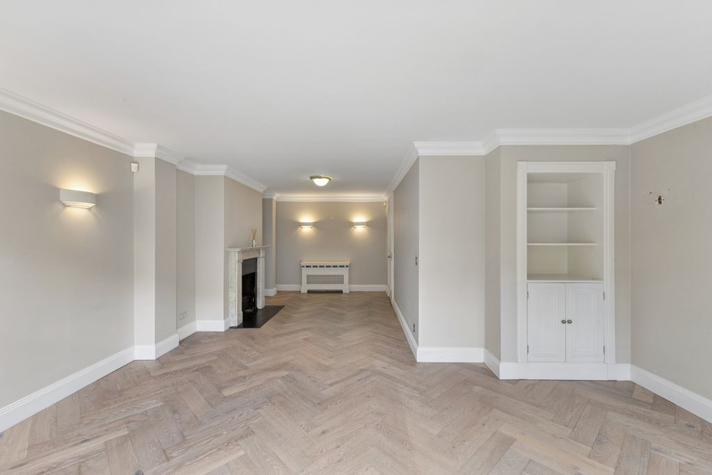 Property photo 2 of 17 Reception Room