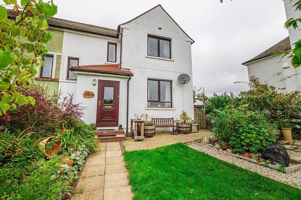 Property photo 1 of 35
