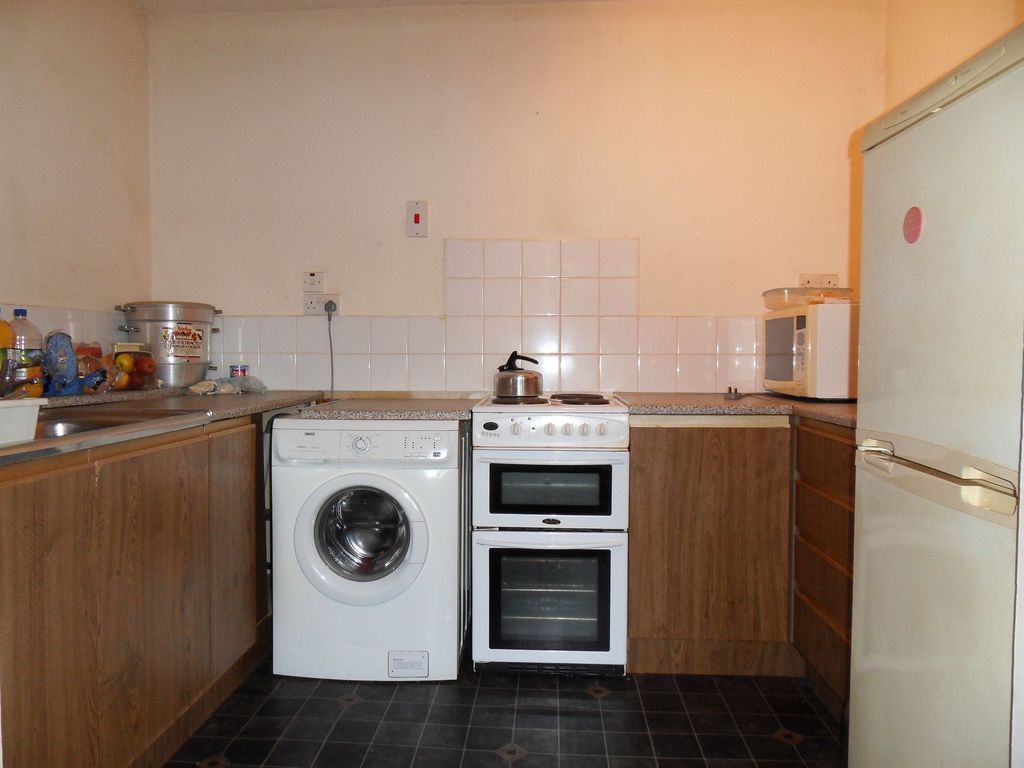 Property photo 3 of 18