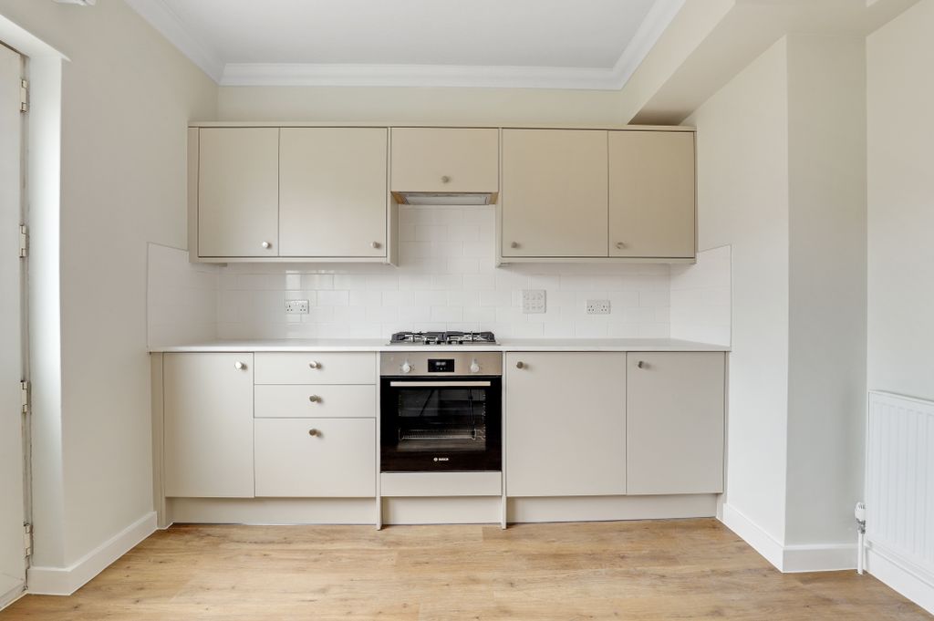 Property photo 1 of 11 1.Kitchen.Jpg