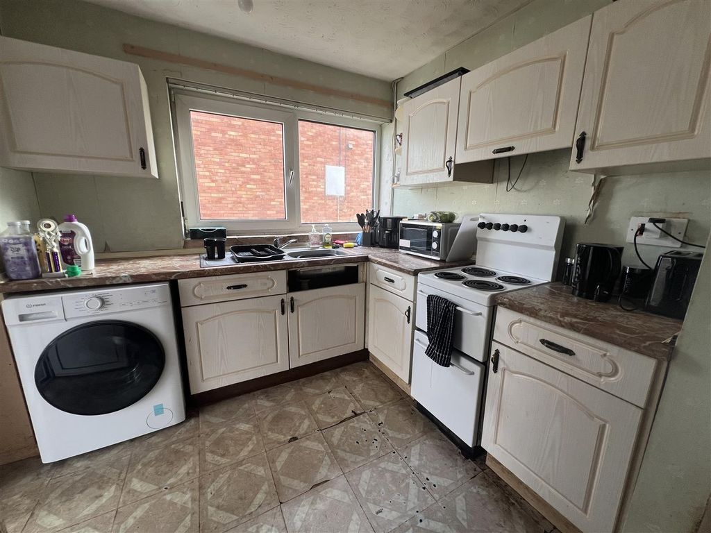 Property photo 2 of 19 Img_5116.Jpeg