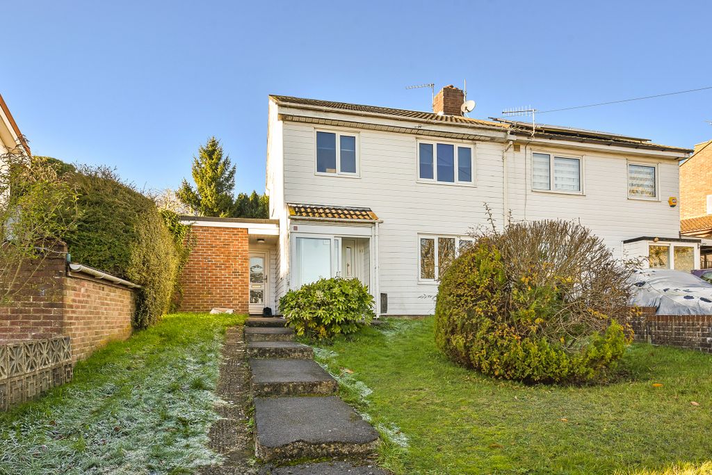 Property photo 1 of 21