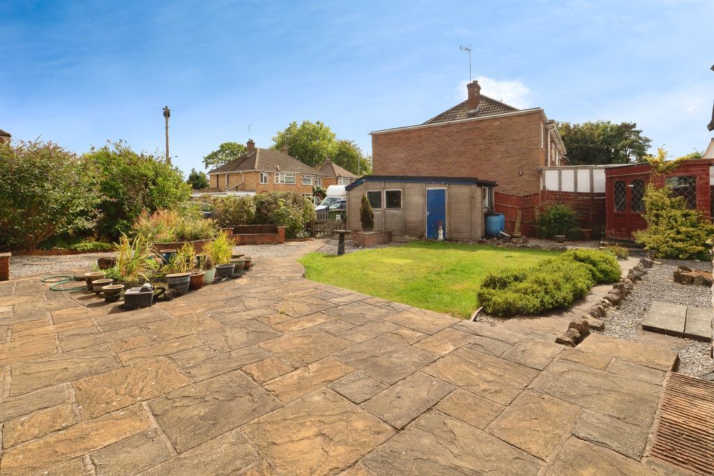 Property photo 3 of 17